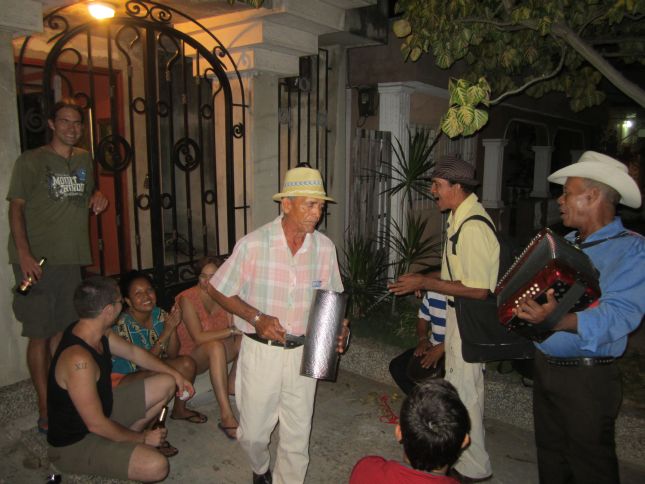 barranquilla-old-man-band.JPG